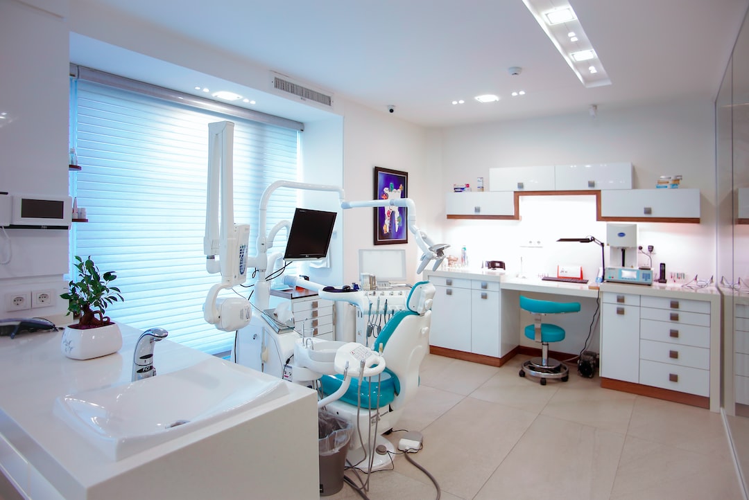 Ankara İnvisalign Klinik - İnvisalign Tedavisinde İlk Plakları Alma